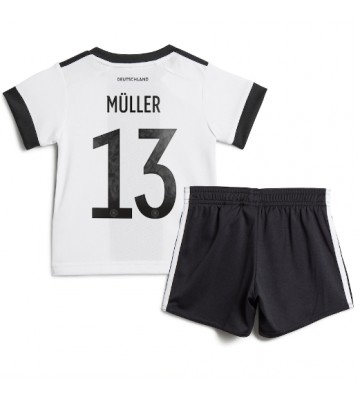 Tyskland Thomas Muller #13 Hemmakläder Barn VM 2022 Kortärmad (+ Korta byxor)